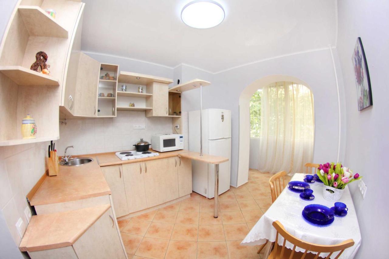 Comfortable Apartment, Samal 2 Almaty Exterior foto